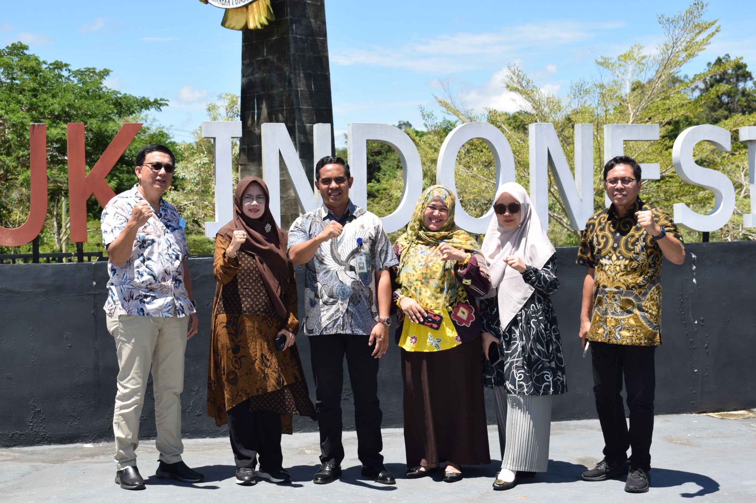 PLBN Aruk Fasilitasi Tim Peneliti IPDN, Fokus Bahas Pengelolaan Potensi Ekonomi Perbatasan Indonesia - Malaysia