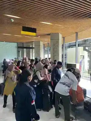  Tren Pelintas RI - Malaysia di PLBN Aruk Melonjak Imbas Jalan Malindo Terputus