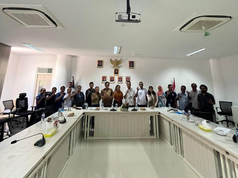 PLBN Wini Gelar Edukasi Pemilahan Sampah dan Rencana Pendirian Bank Sampah di Perbatasan Negara