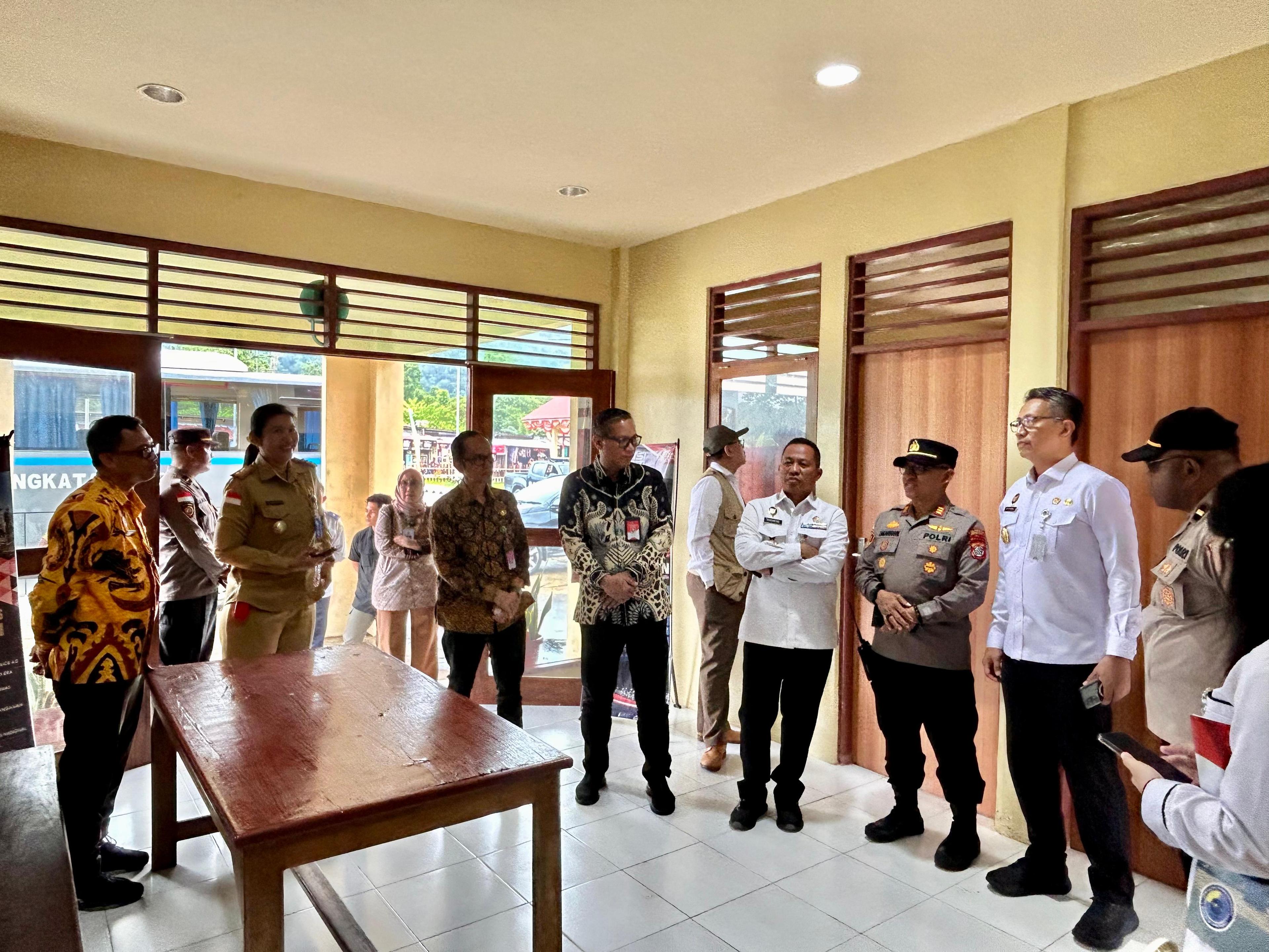 Deputi Politik Luar Negeri Kemenko Polkam Kunjungi PLBN Skouw, Perkuat Kerja Sama Perbatasan RI-PNG