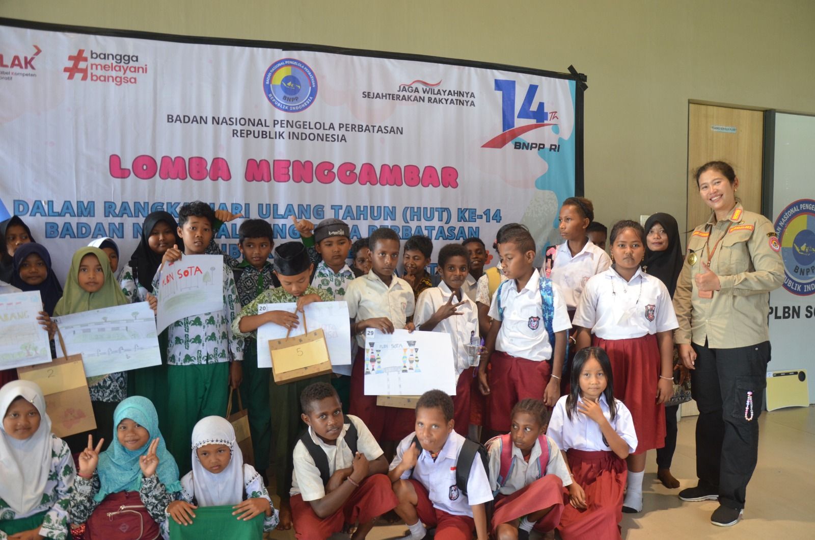 HUT ke-14 BNPP, PLBN Sota Bangun Kedekatan dengan Anak-anak dalam Lomba Menggambar